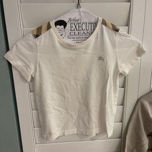 White Burberry shirt sleeve top for boys